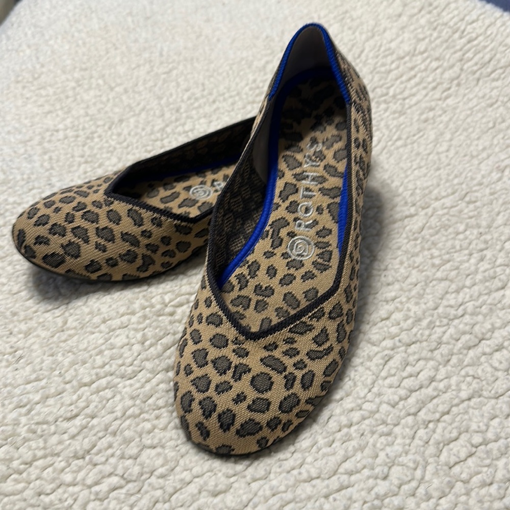 Rothy’s flats size 8 Leopard Print EUC